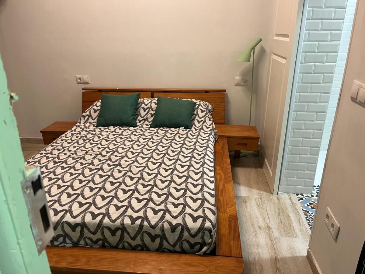 Hotel Alzira Bonita Habitacion Verde Con Bano Privado Extérieur photo