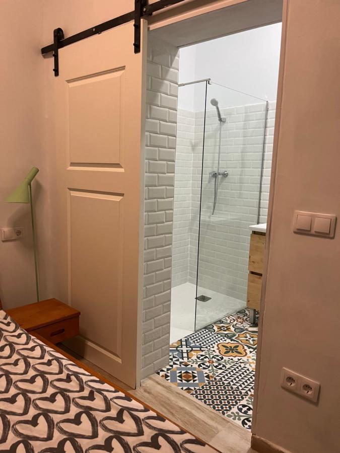 Hotel Alzira Bonita Habitacion Verde Con Bano Privado Extérieur photo